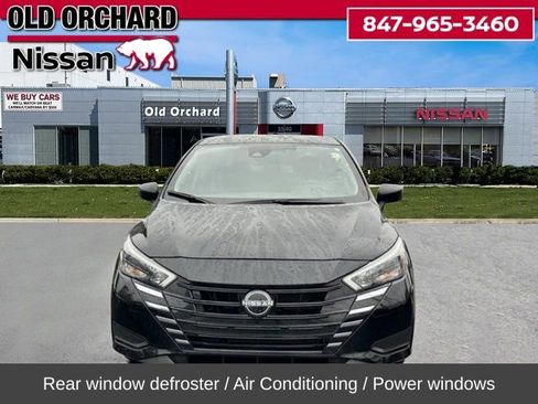 Used 2025 Nissan Versa S image 4