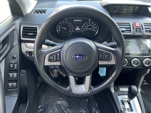 Used 2017 Subaru Forester 2.5i Premium AWD/4WD image 26