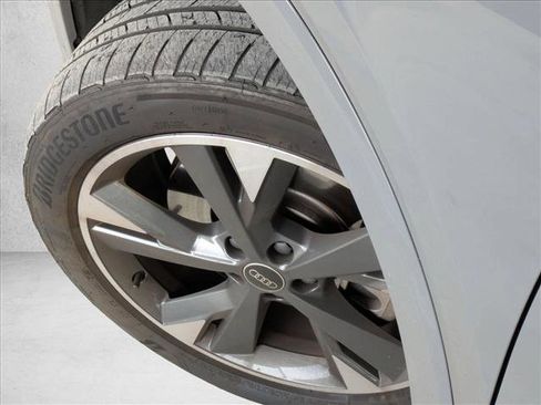 Used 2024 Audi Q4 e-tron Prestige w/ Black Optic Package image 10