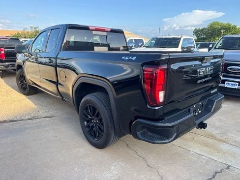 Used 2025 GMC Sierra 1500 Elevation w/ Preferred Package AWD/4WD image 4