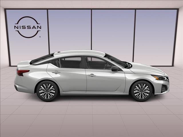 New 2026 Nissan Altima 2.5 SV FWD image 4