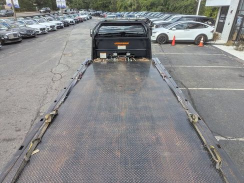 Used 2019 Ford F650 2WD SuperCab Super Duty image 34