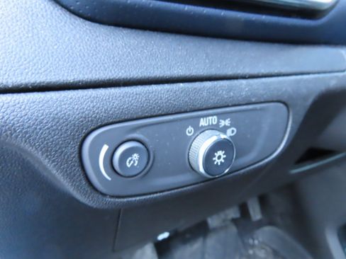 Used 2023 Chevrolet Bolt EUV Premier w/ Sun & Sound Package image 16