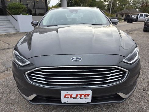 Used 2020 Ford Fusion SEL image 2