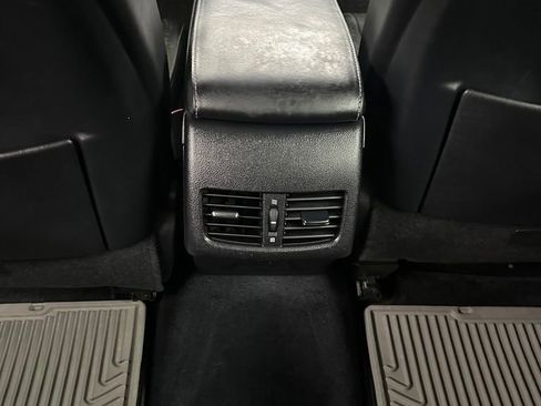 Used 2013 Lexus ES 350 image 25