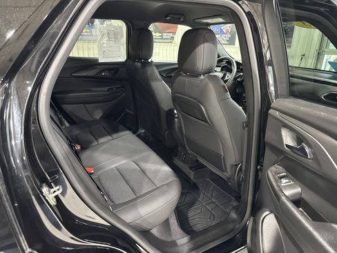 Used 2023 Chevrolet TrailBlazer RS w/ Convenience Package image 11