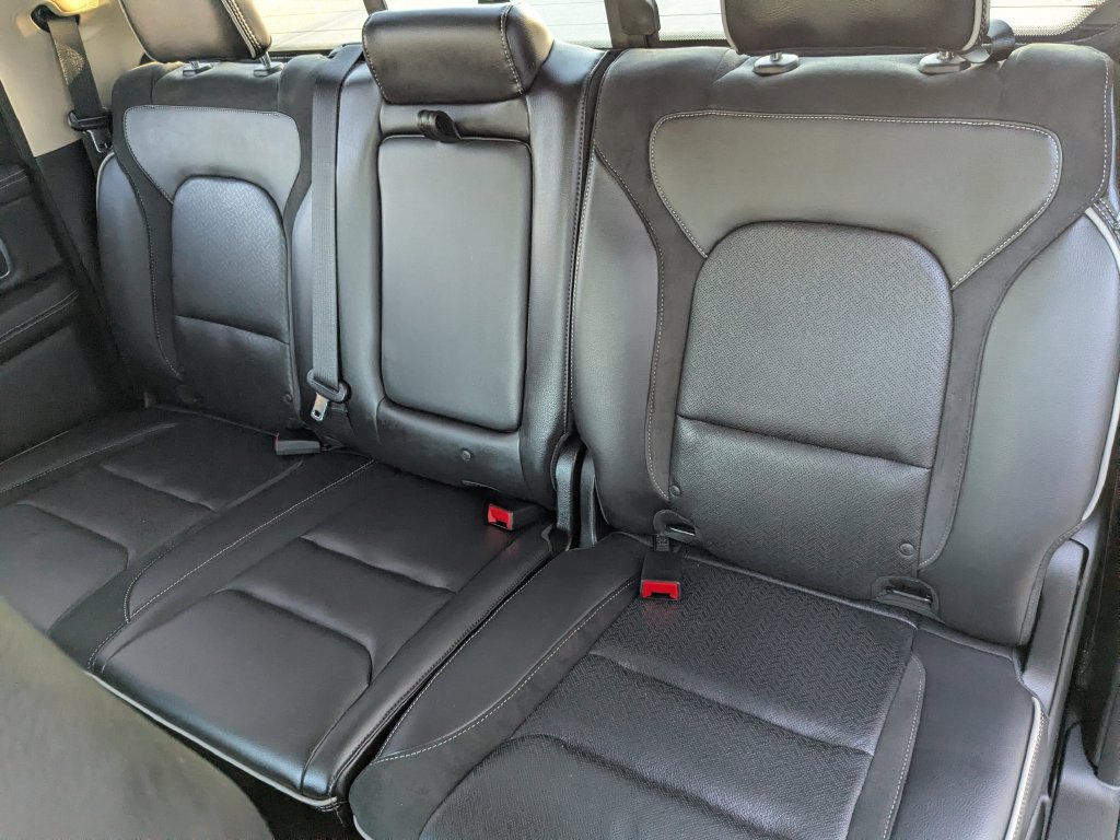 Used 2019 RAM 1500 Laramie AWD/4WD image 27
