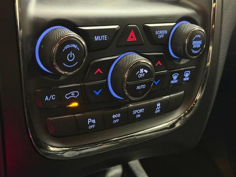 Used 2019 Dodge Durango R/T w/ Blacktop Package image 57