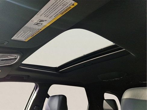 Used 2014 Dodge Durango R/T w/ Technology Group image 15