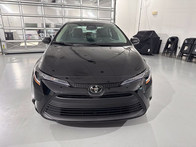 New 2026 Toyota Corolla LE FWD image 2