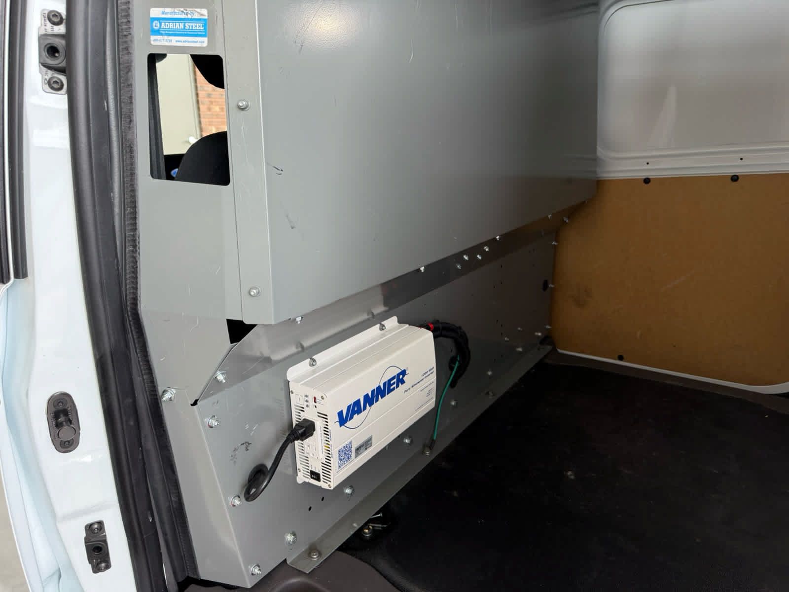 Used 2020 Ford Transit Connect XL FWD image 5