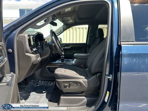 Used 2022 Chevrolet Silverado 1500 RST AWD/4WD image 23