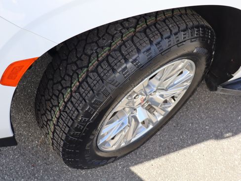 Certified 2024 GMC Yukon XL Denali image 44