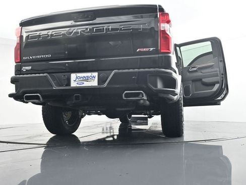 Used 2025 Chevrolet Silverado 1500 RST AWD/4WD image 39