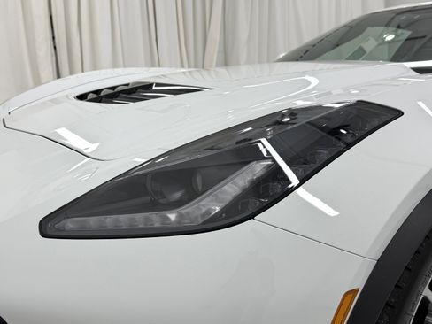 Used 2019 Chevrolet Corvette Z06 image 17