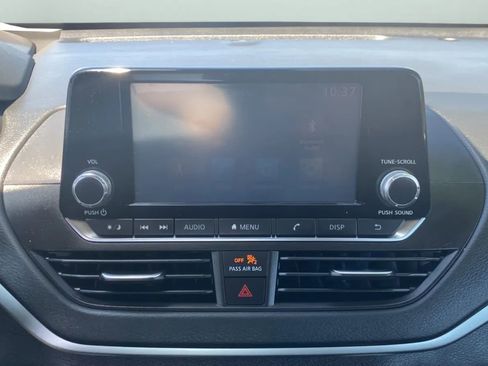 Used 2021 Nissan Altima 2.5 S FWD image 14