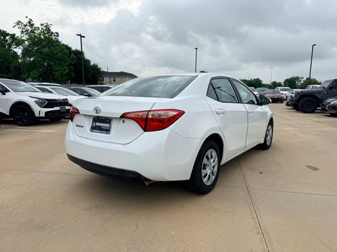 Used 2019 Toyota Corolla L FWD image 5