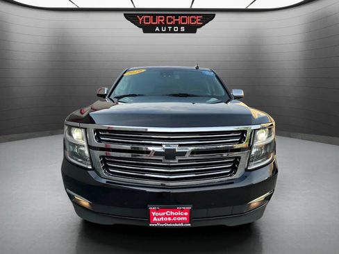 Used 2020 Chevrolet Suburban Premier AWD/4WD image 8