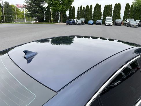 Used 2010 Buick LaCrosse CX FWD image 19
