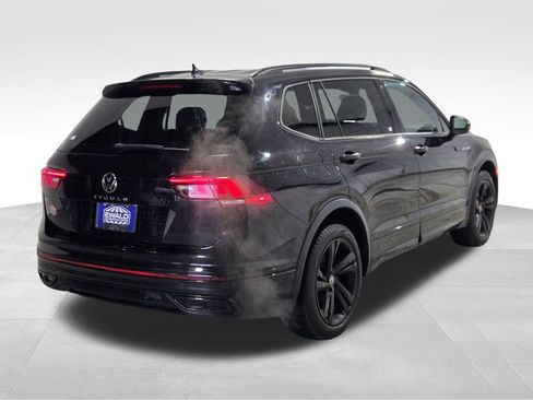 Used 2023 Volkswagen Tiguan SE R-Line FWD image 22