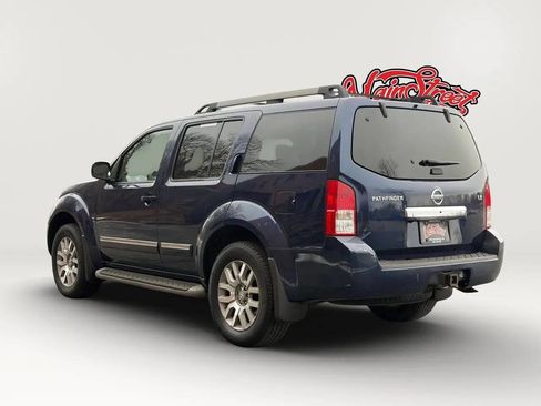 Used 2012 Nissan Pathfinder LE image 5