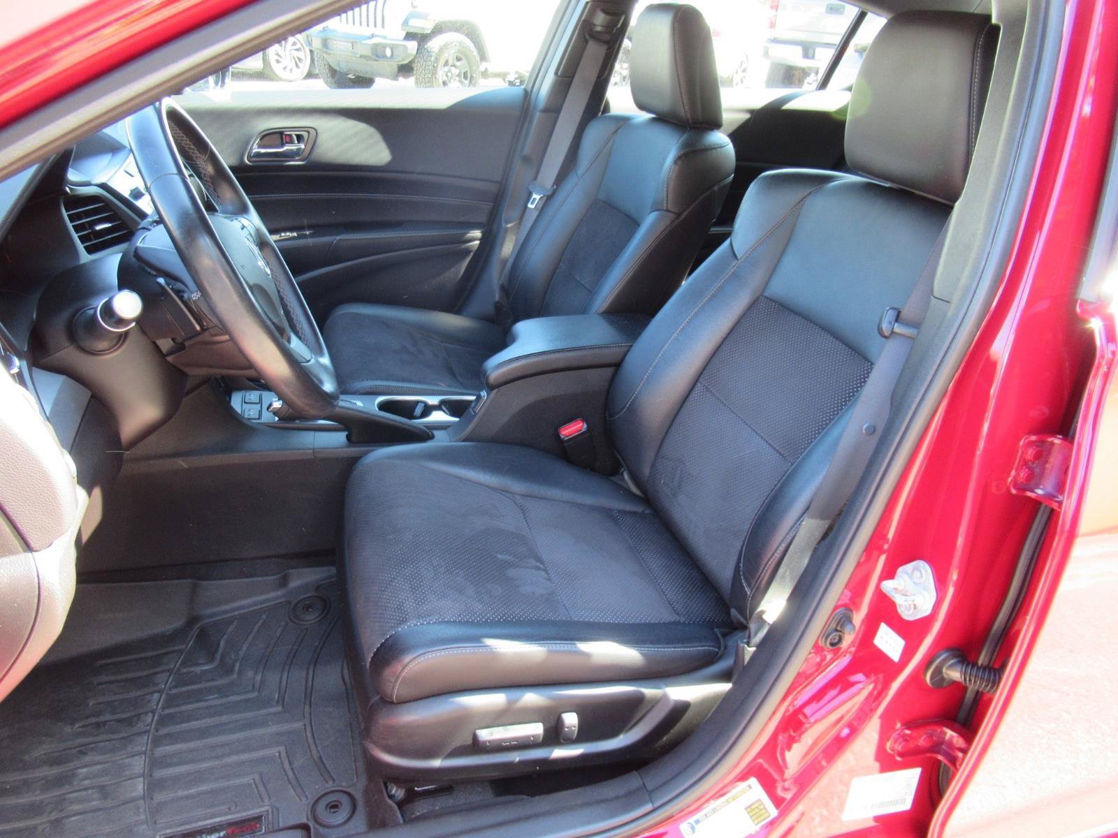 Used 2018 Acura ILX w/ Technology & A-SPEC Package FWD image 21