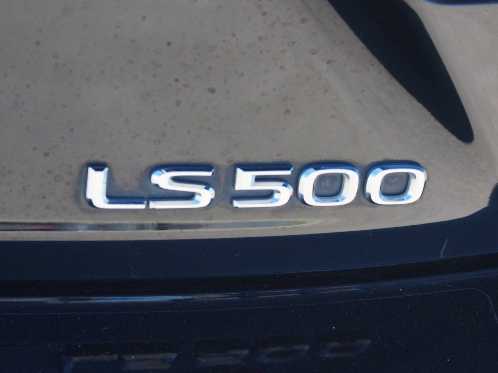Used 2018 Lexus LS 500 w/ Interior Upgrade Package RWD image 19