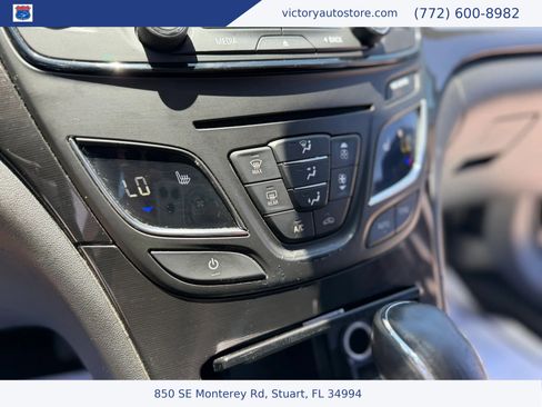 Used 2017 Buick Regal Sport Touring FWD image 28