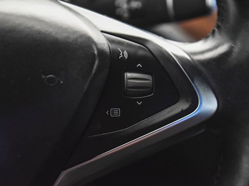 Used 2016 Tesla Model S 75D image 29