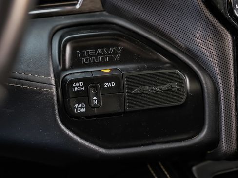 Used 2022 RAM 3500 Limited w/ Safety Group AWD/4WD image 33