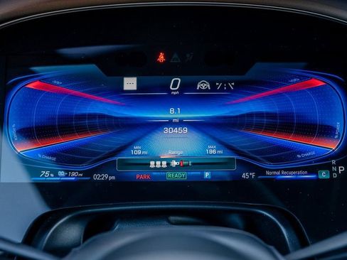 Used 2023 Mercedes-Benz EQS AMG 4MATIC w/ Trim Level Package image 9