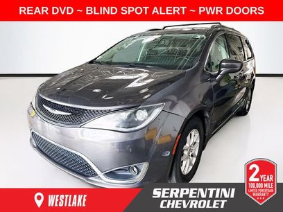 Used 2020 Chrysler Pacifica Touring-L