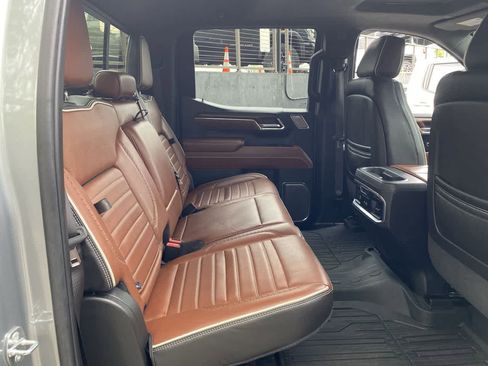 Used 2024 GMC Sierra 1500 Denali Ultimate AWD/4WD image 17