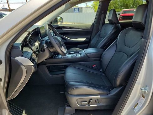 Used 2023 INFINITI QX60 Pure AWD/4WD image 14