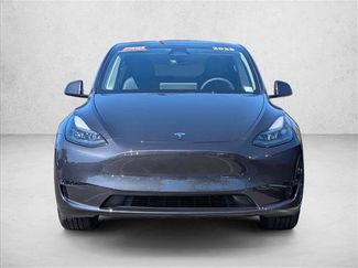Used 2025 Tesla Model Y Long Range RWD video 2