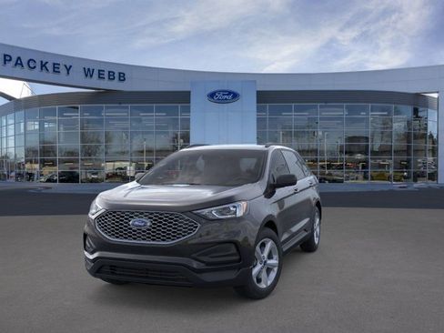New 2024 Ford Edge SE image 3