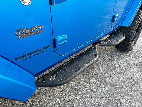 Used 2015 Jeep Wrangler Unlimited Sport image 12