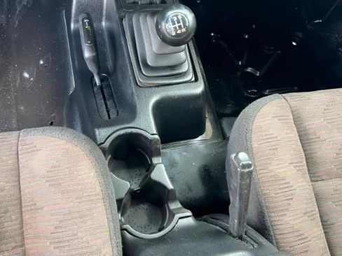 Used 2005 Jeep Wrangler Rubicon AWD/4WD image 18