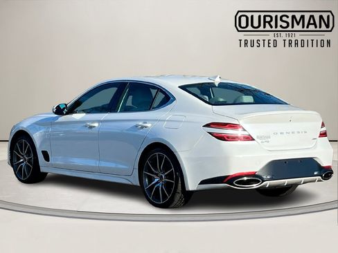 Used 2024 Genesis G70 2.5T image 4