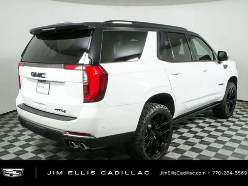Used 2025 GMC Yukon AT4 Ultimate w/ LPO, Floor Liner Package AWD/4WD image 3