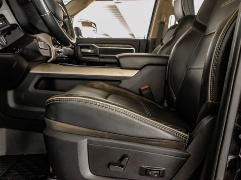 Used 2021 RAM 3500 Laramie AWD/4WD image 30