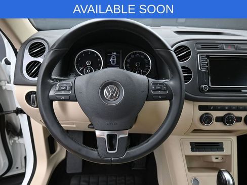Used 2017 Volkswagen Tiguan S AWD/4WD image 16