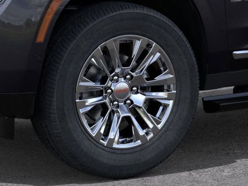 New 2026 GMC Yukon Denali w/ Sun & Power Step Package image 18