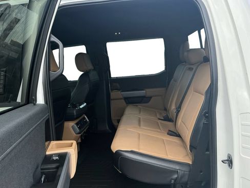 Used 2022 Ford F150 Lariat w/ FX4 Off-Road Package AWD/4WD image 21