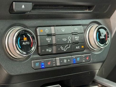 Used 2017 Ford F250 Platinum w/ Platinum Ultimate Package AWD/4WD image 24