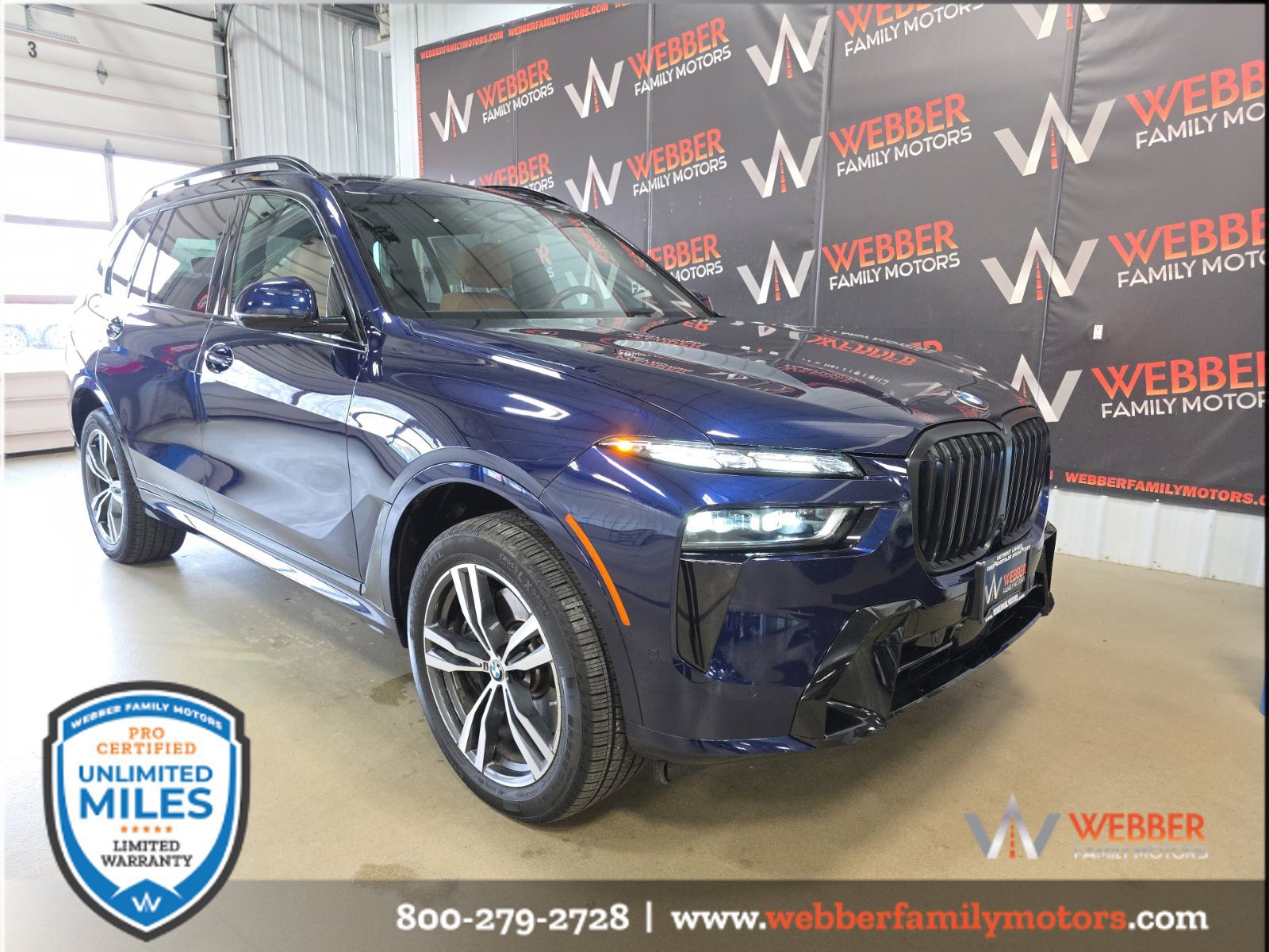 Used 2026 BMW X7 xDrive40i w/ M Sport Package AWD/4WD image 1