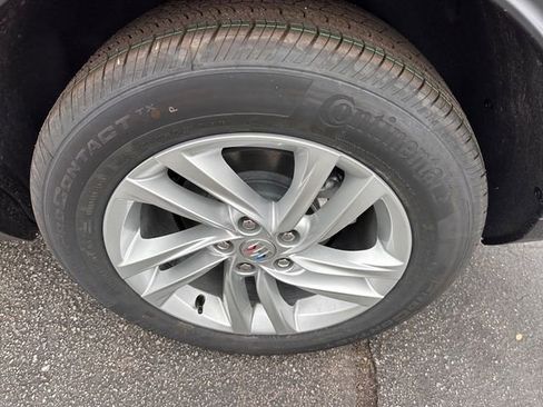 New 2026 Buick Envista Preferred image 16