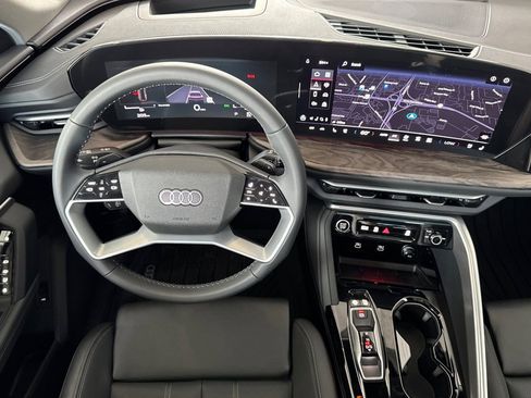 New 2025 Audi Q5 Premium Plus image 13