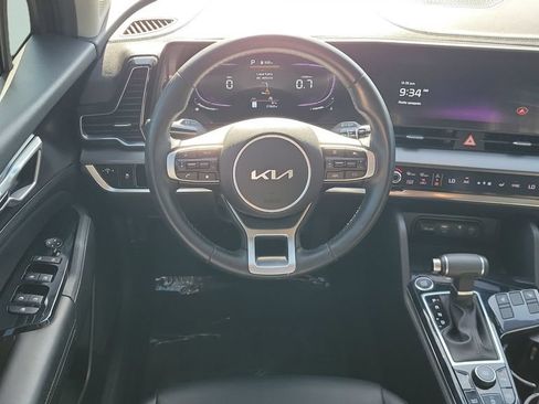 Used 2023 Kia Sportage EX FWD image 12