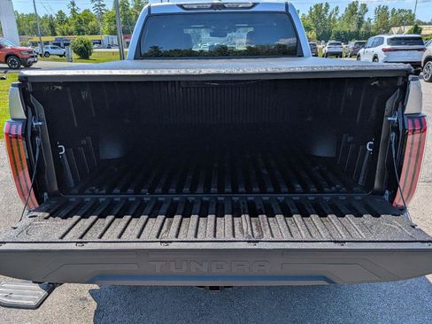 Used 2025 Toyota Tundra Platinum AWD/4WD image 10